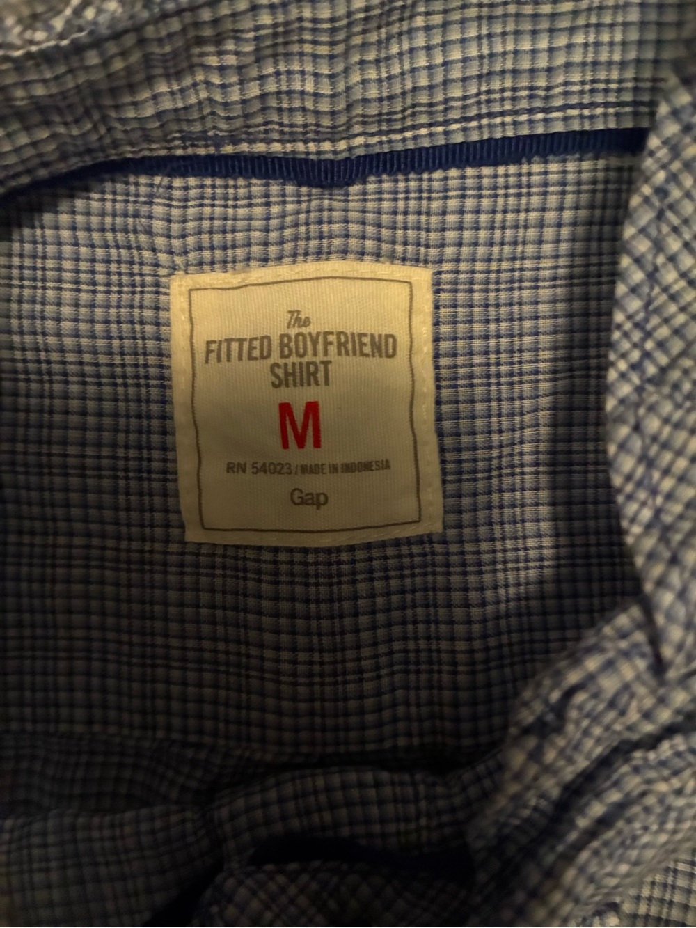 Gap The Fitted Boyfriend Shirt